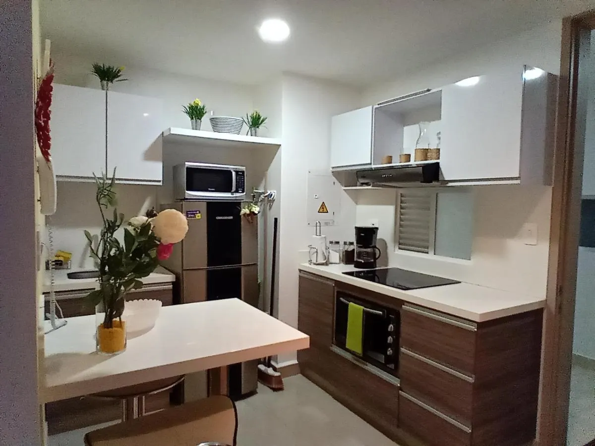 Hermoso Apartamento, Pozos Colorados - Santa Marta コロンビア